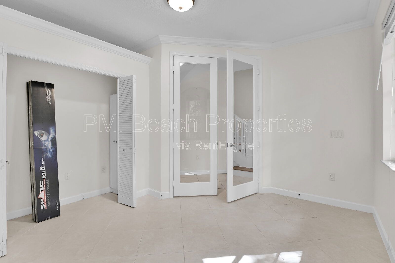 Beautiful 3 BR, 3.5 BA luxury townhome property image