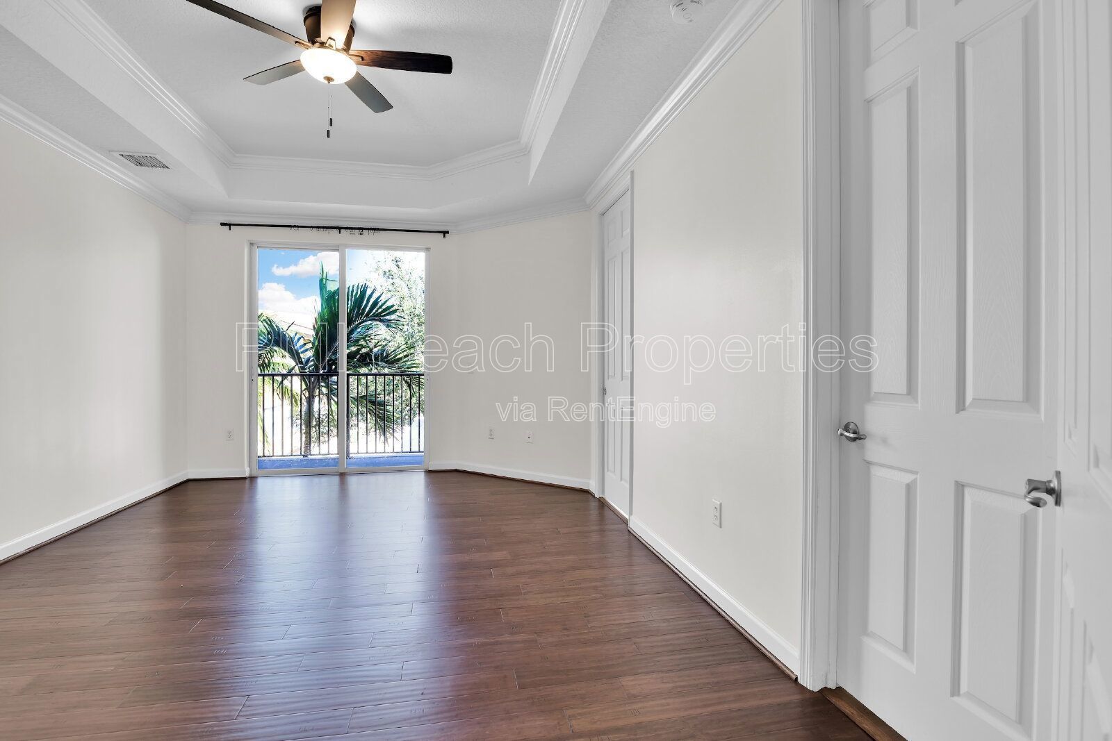 Beautiful 3 BR, 3.5 BA luxury townhome property image