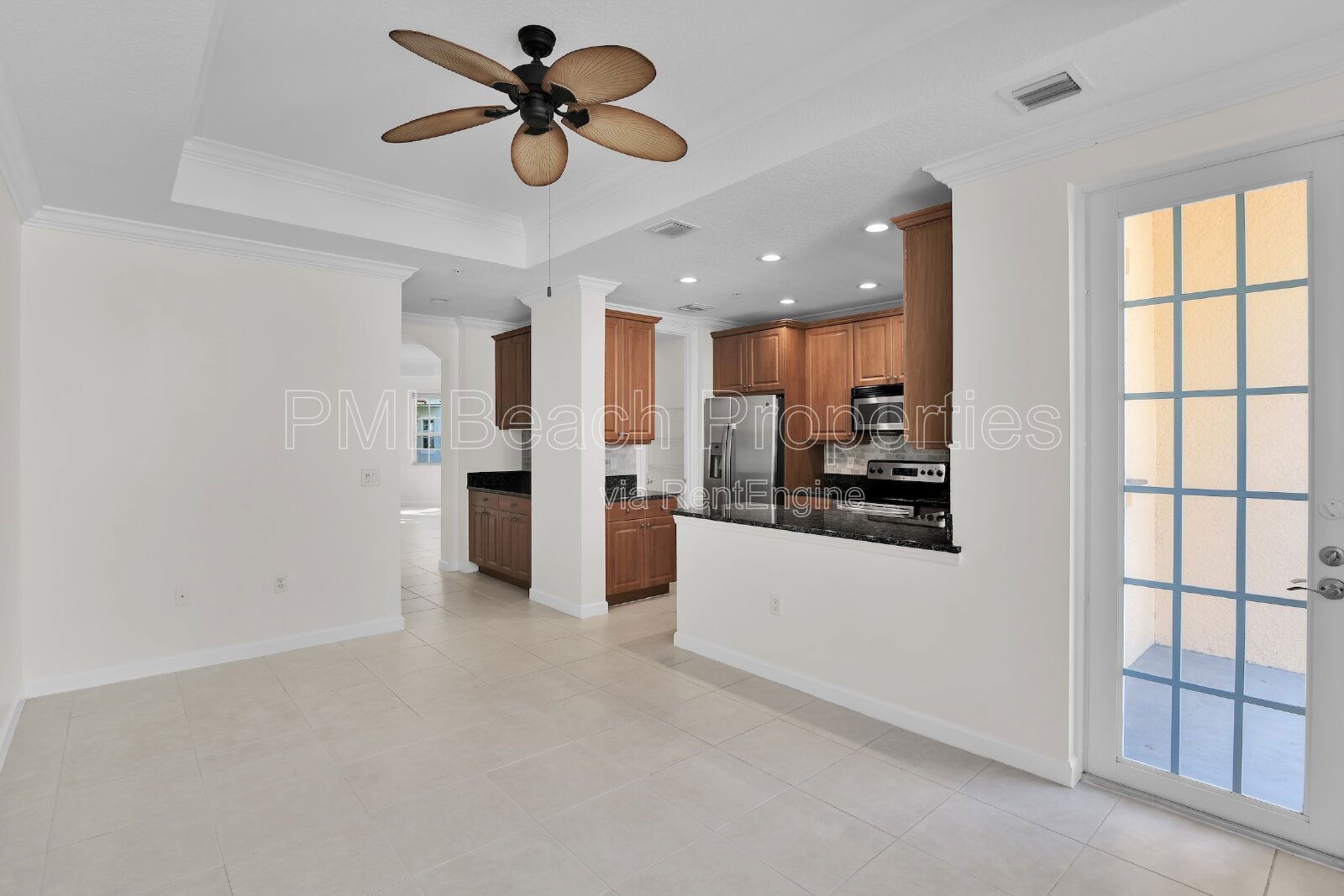 Beautiful 3 BR, 3.5 BA luxury townhome property image