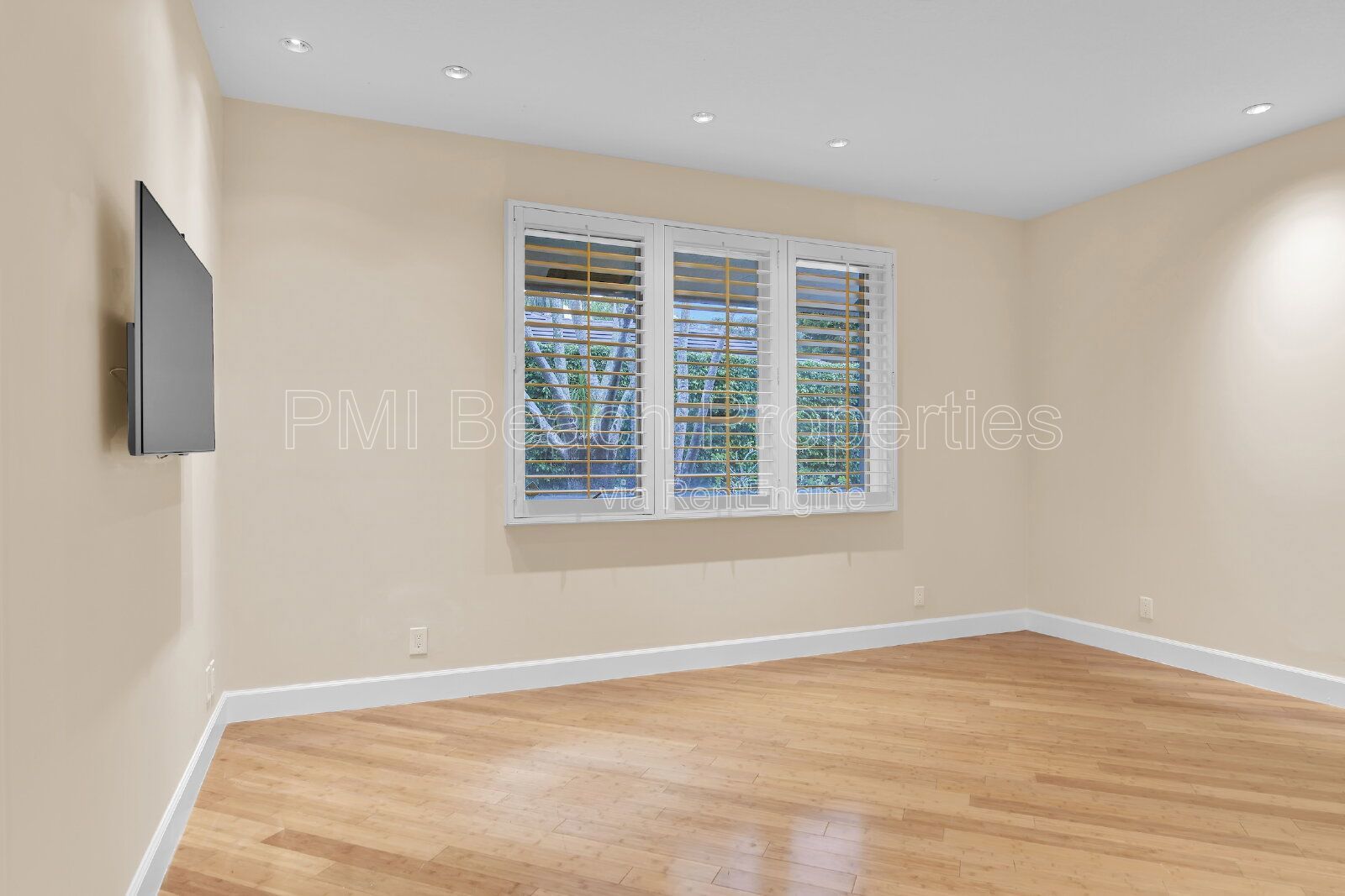 Spacious Pool Home in Private Gold Course Community! property image