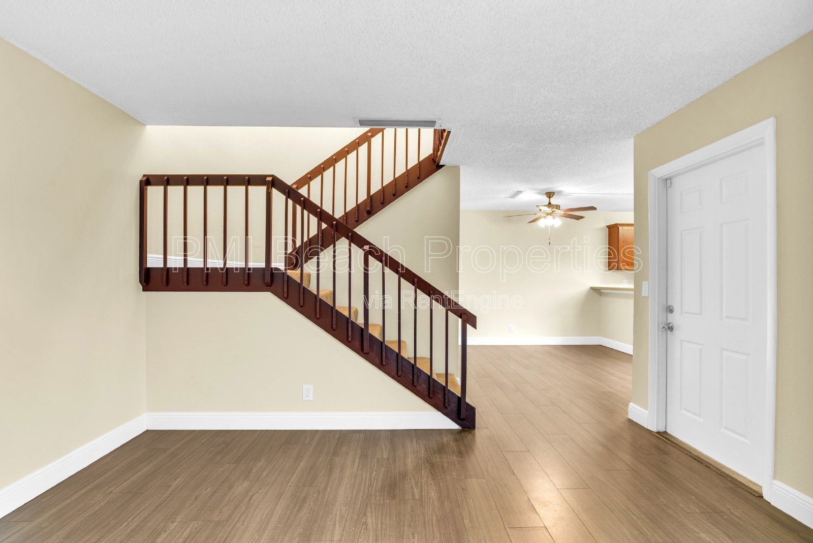 Charming 2-Bed Oasis with 2.5 Baths at 2333 Waterside Dr, Lake Worth - 1328 Sq Ft of Comfort! property image