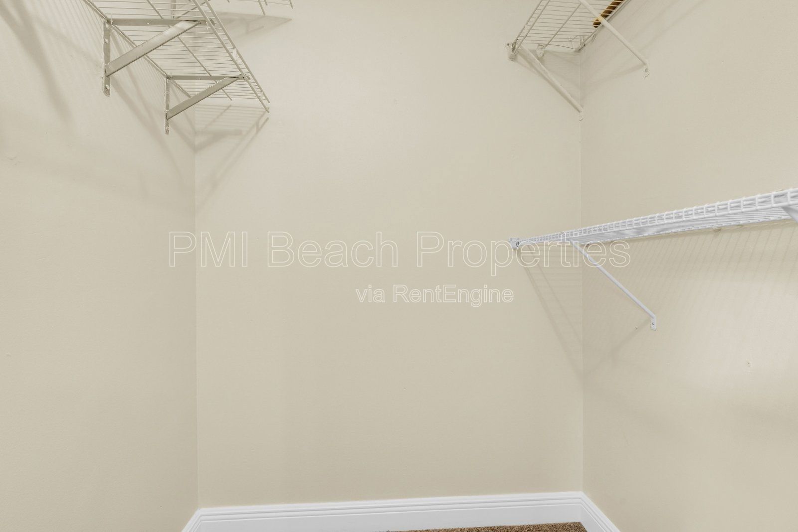 Charming 2-Bed Oasis with 2.5 Baths at 2333 Waterside Dr, Lake Worth - 1328 Sq Ft of Comfort! property image