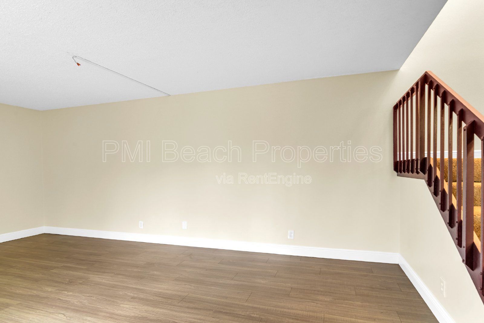 Charming 2-Bed Oasis with 2.5 Baths at 2333 Waterside Dr, Lake Worth - 1328 Sq Ft of Comfort! property image