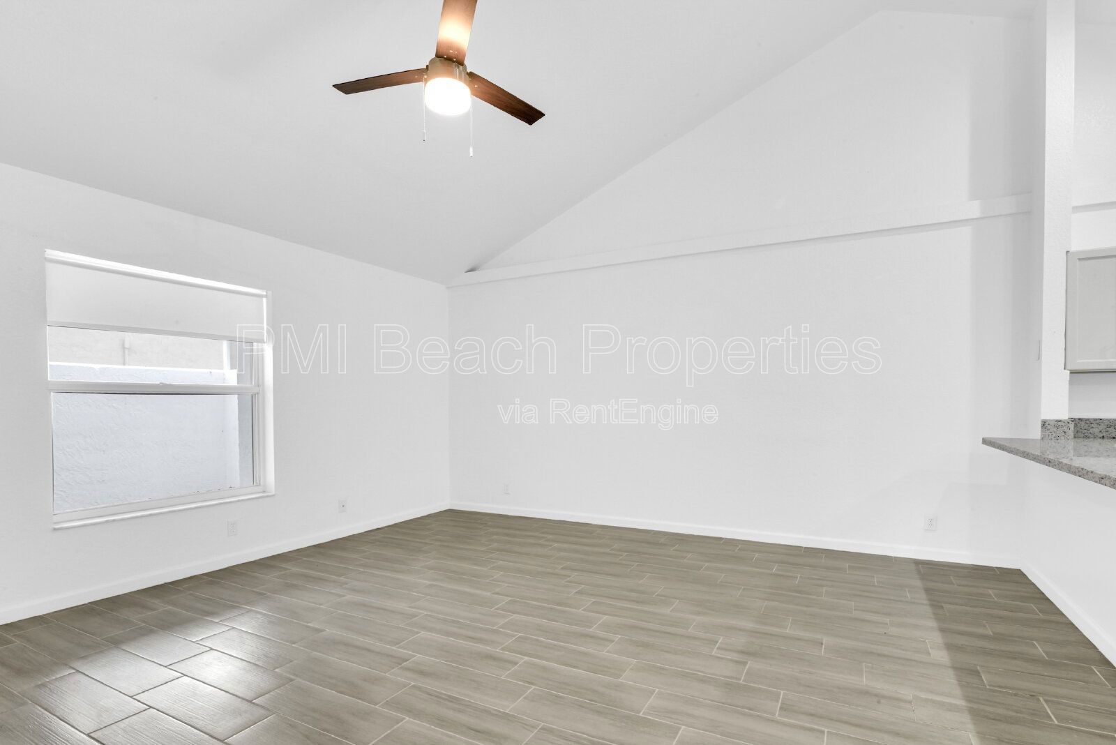 Spacious 4 Bedroom Townhouse in Wellington! property image