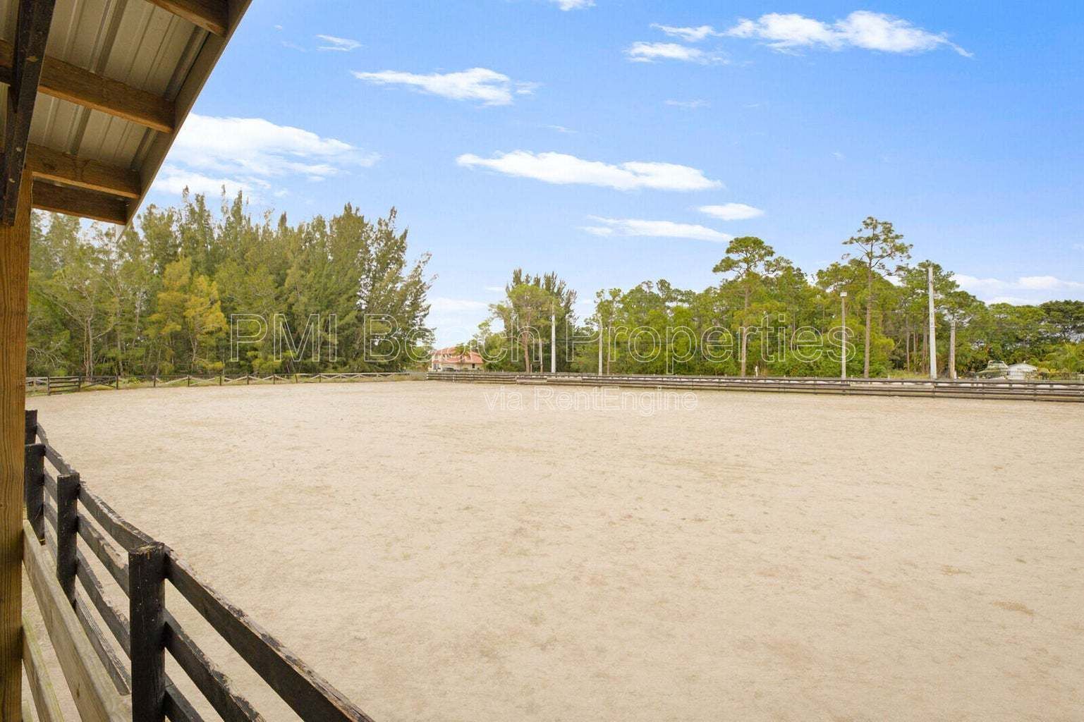 Rent just the home or rent the home and stalls (inquire for price on Home + Stalls). property image