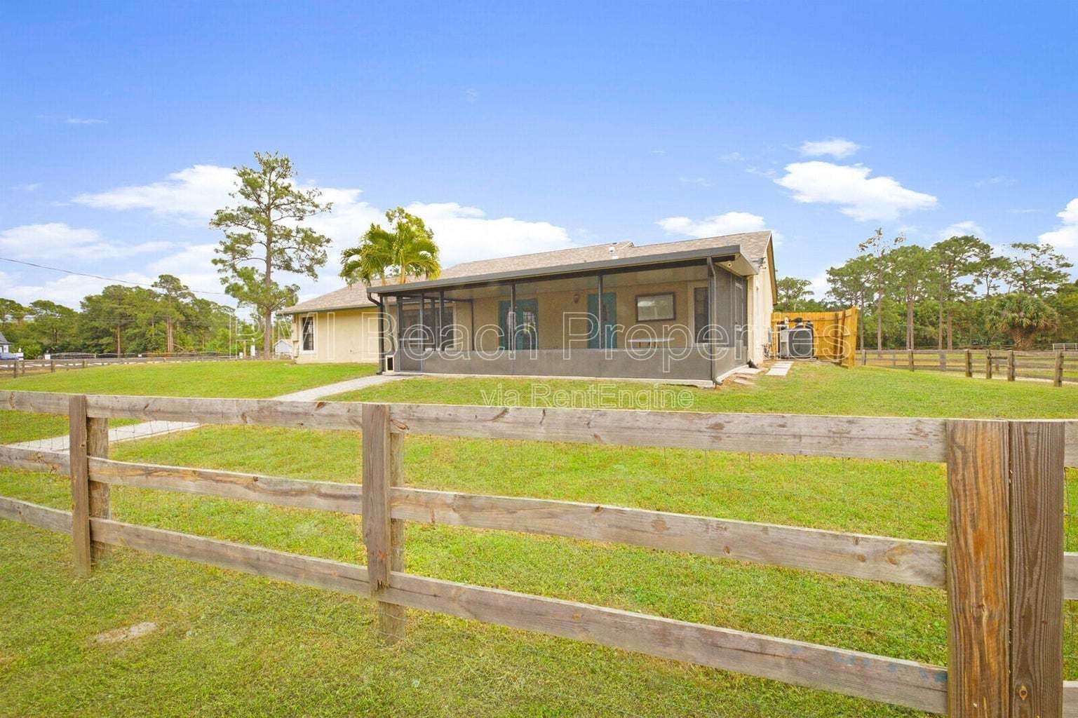 Rent just the home or rent the home and stalls (inquire for price on Home + Stalls). property image