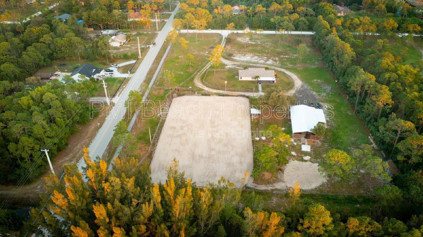 Rent just the home or rent the home and stalls (inquire for price on Home + Stalls). property image