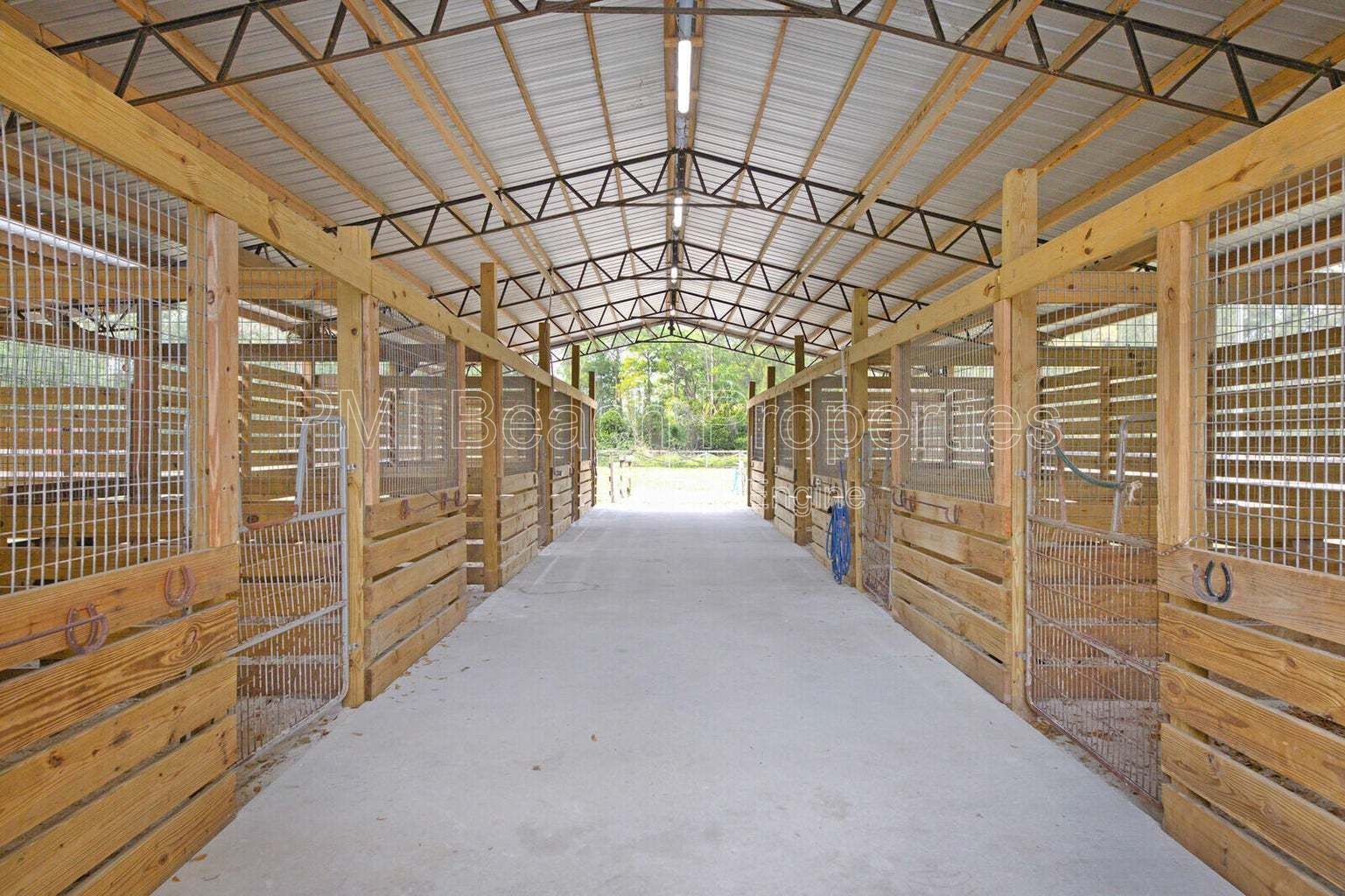 Rent just the home or rent the home and stalls (inquire for price on Home + Stalls). property image