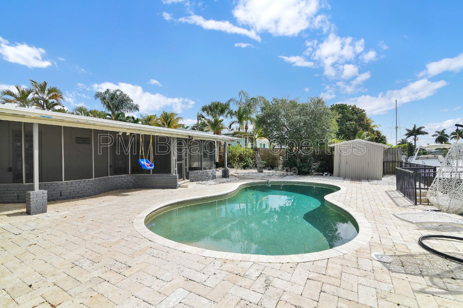 Canal front, Pool Home! property image