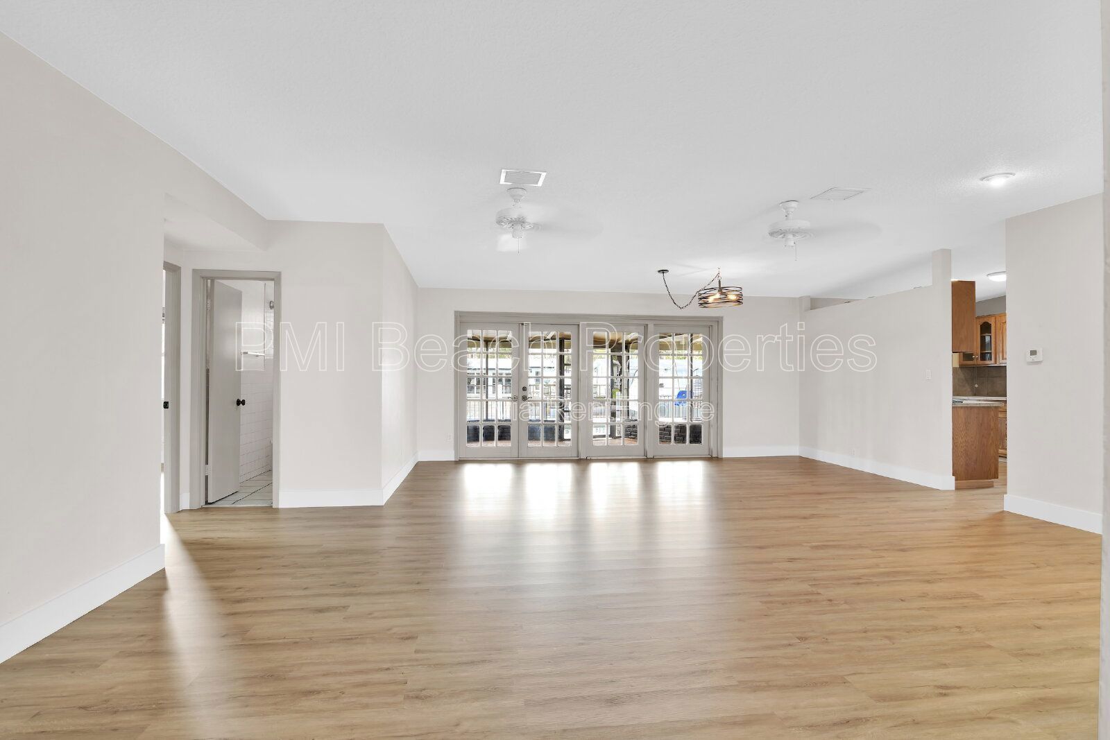 Canal front, Pool Home! property image