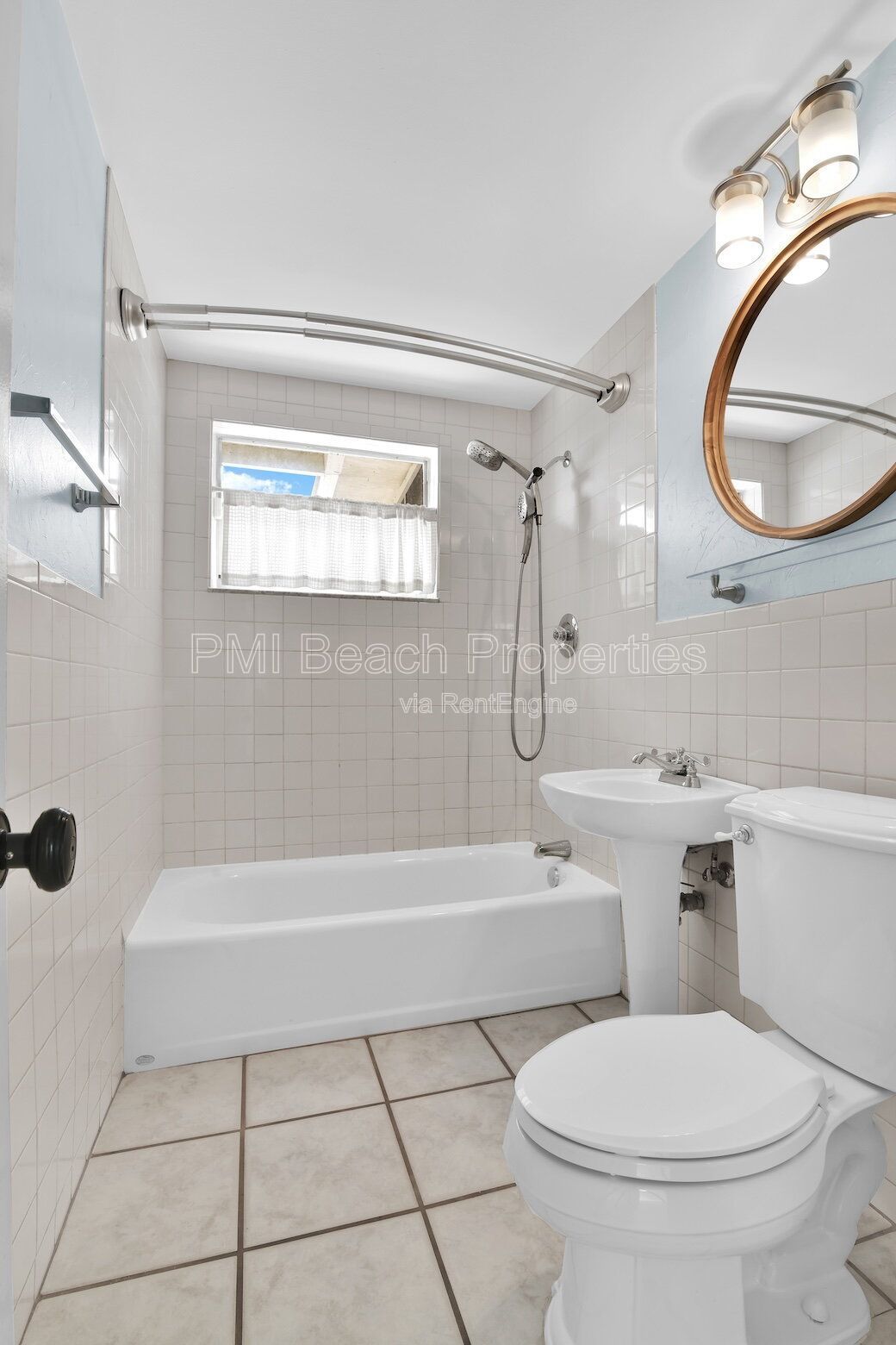 Canal front, Pool Home! property image