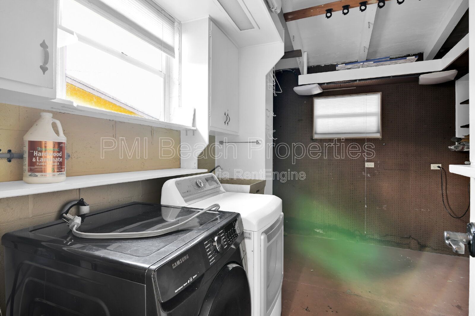 Canal front, Pool Home! property image