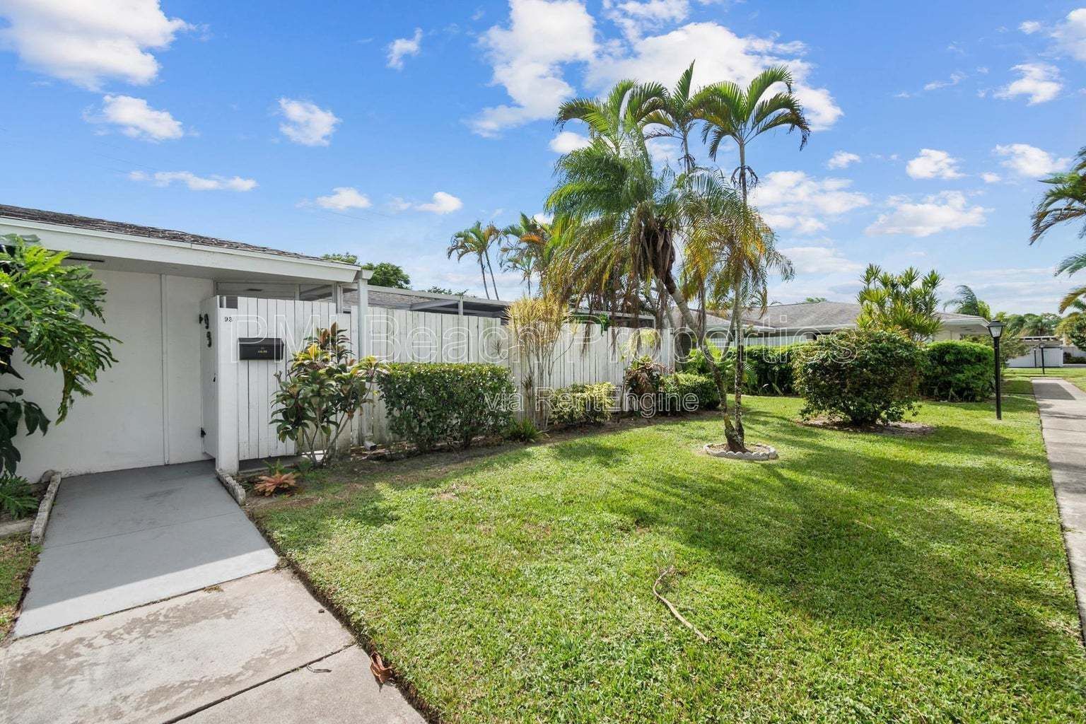 Welcome Home! This 2 bedroom 1.5 bath condo has been beautifully updated and comes fully furnished. property image