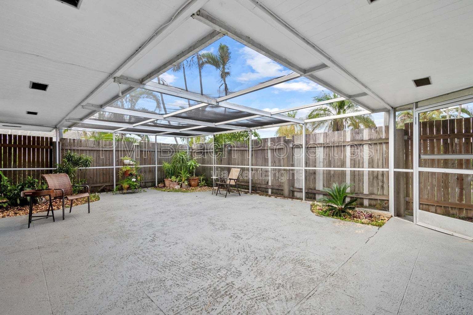 Welcome Home! This 2 bedroom 1.5 bath condo has been beautifully updated and comes fully furnished. property image