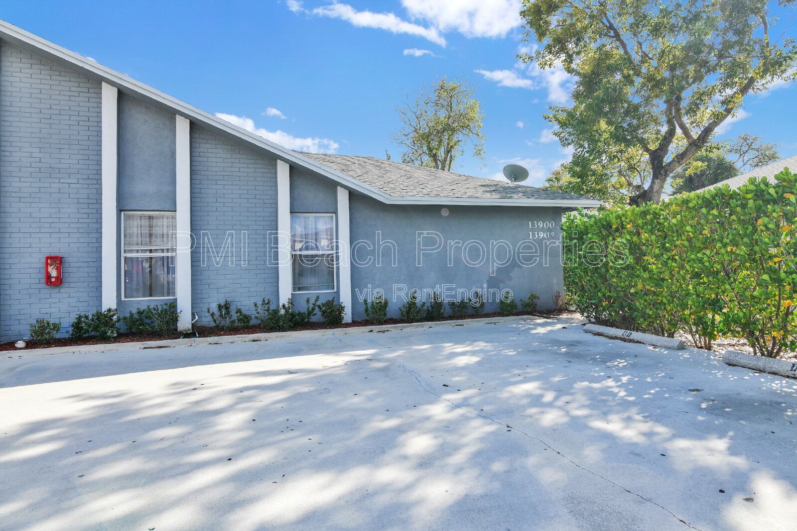 Spacious 4 Bedroom Townhouse in Wellington! property image