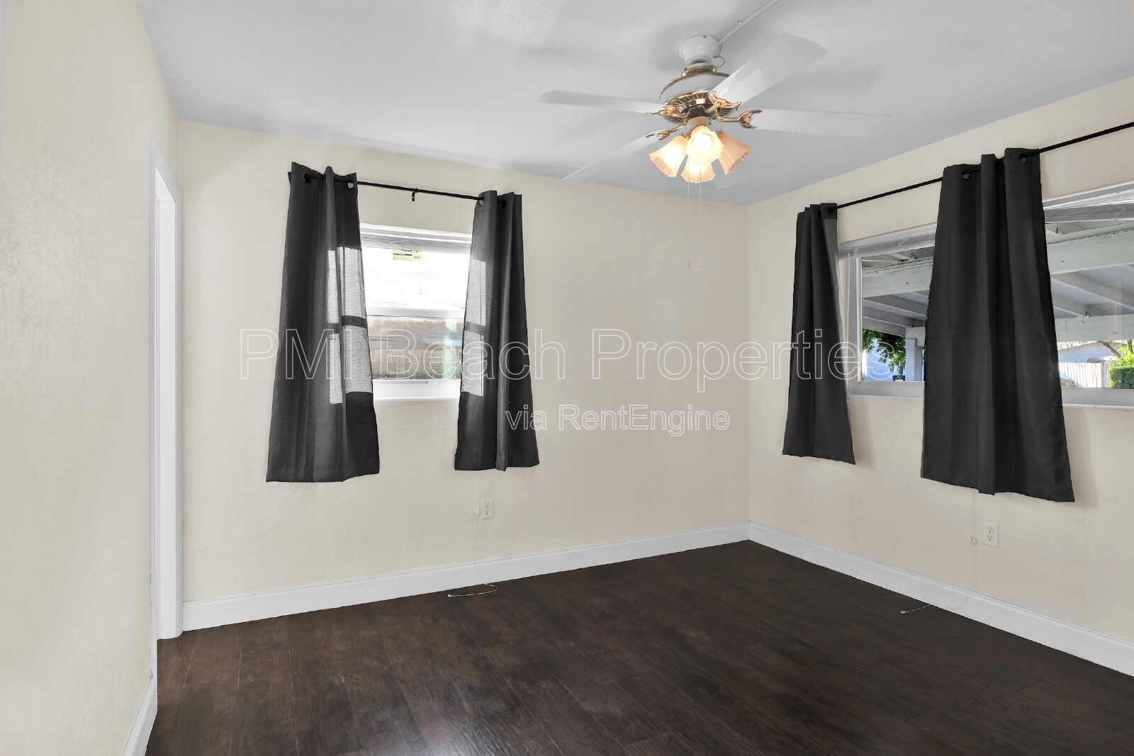 4 Bed/ 2 Bath home in Lake Worth! property image