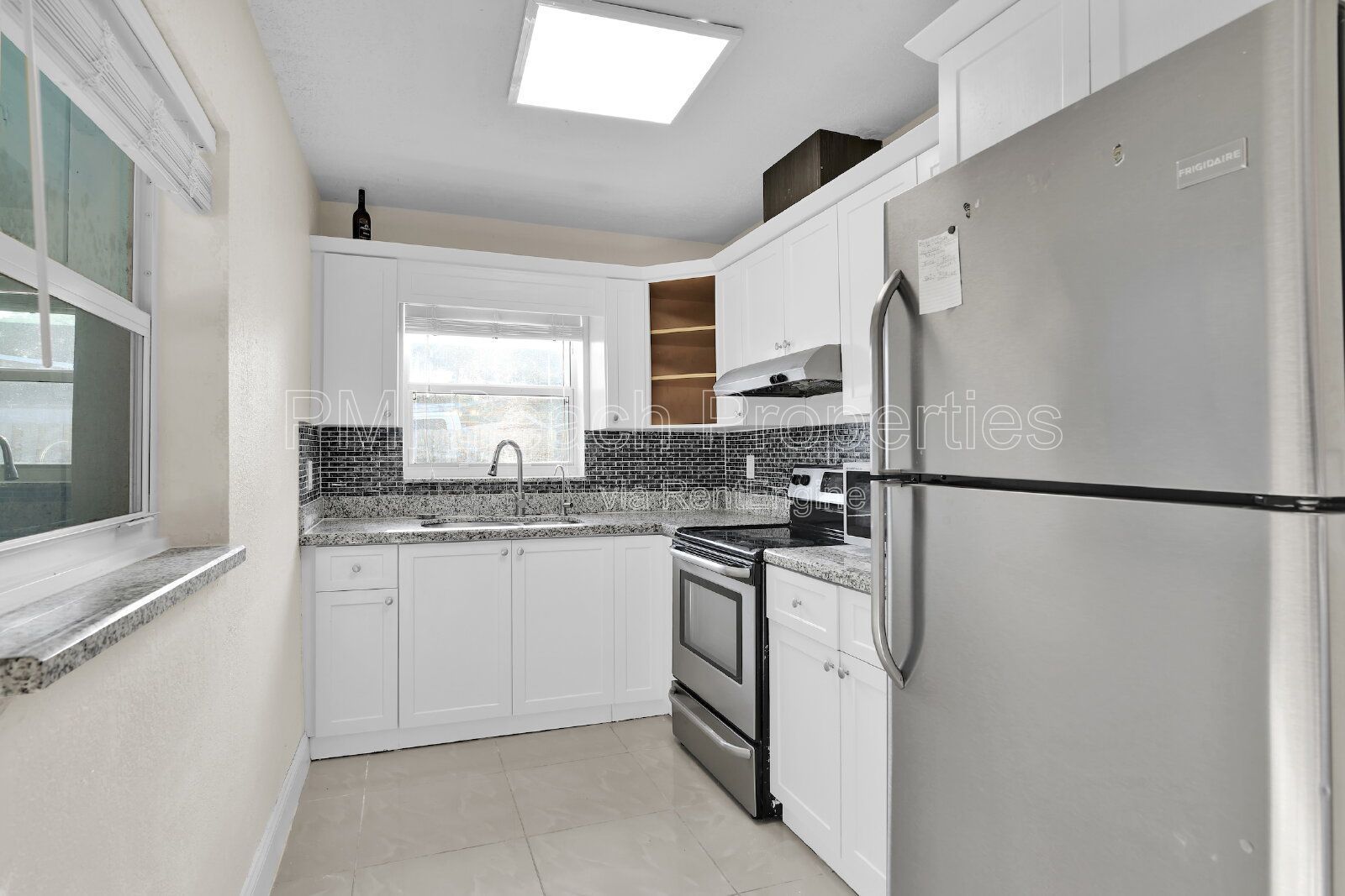 4 Bed/ 2 Bath home in Lake Worth! property image
