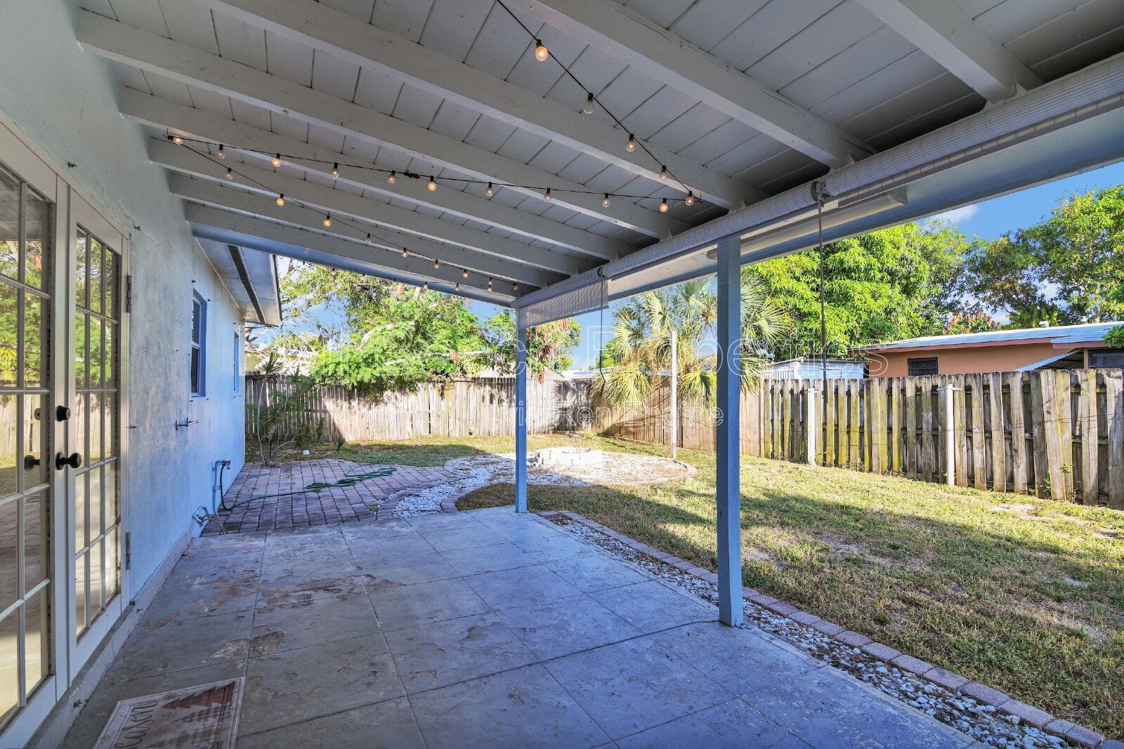 4 Bed/ 2 Bath home in Lake Worth! property image