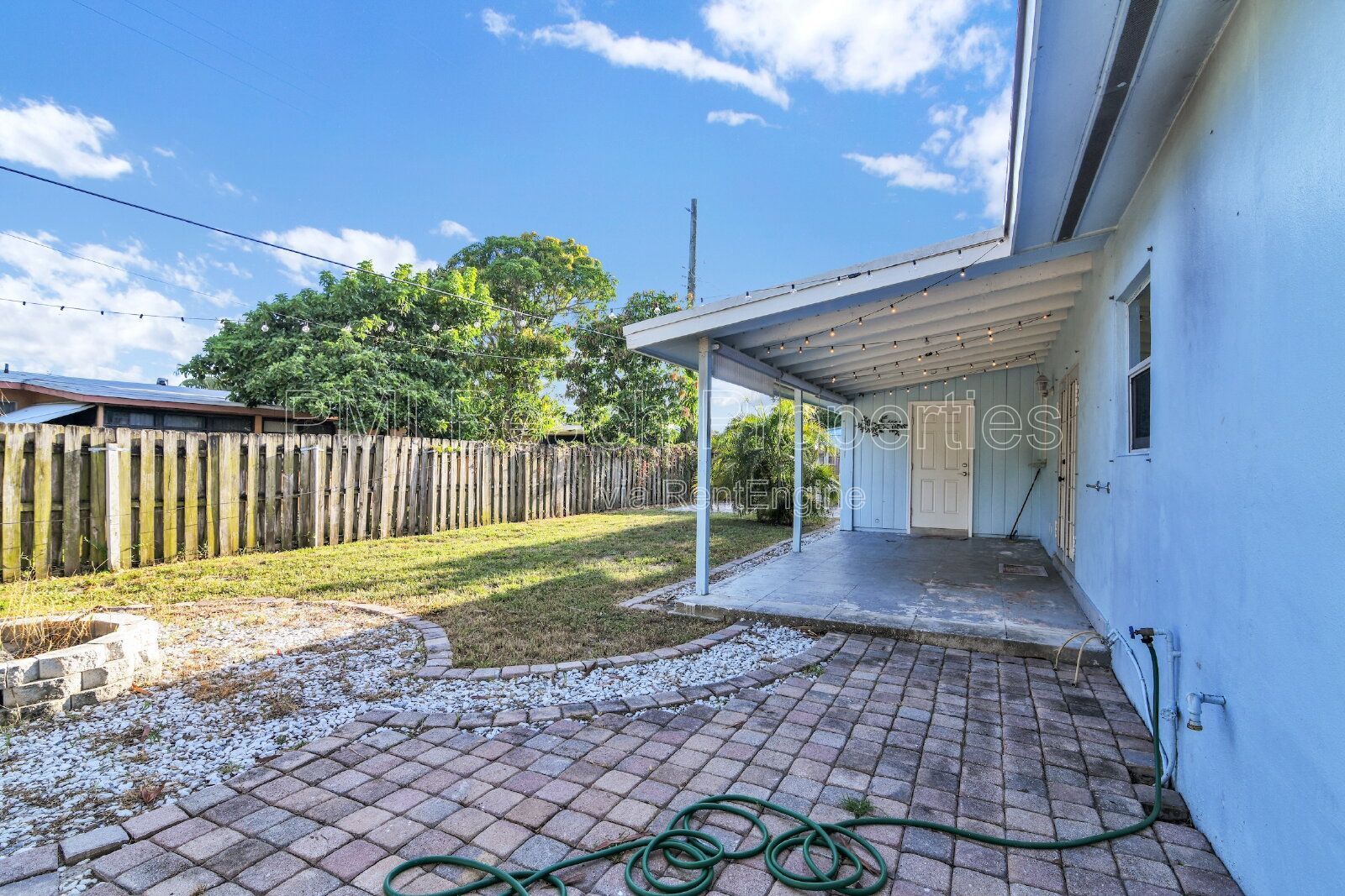 4 Bed/ 2 Bath home in Lake Worth! property image