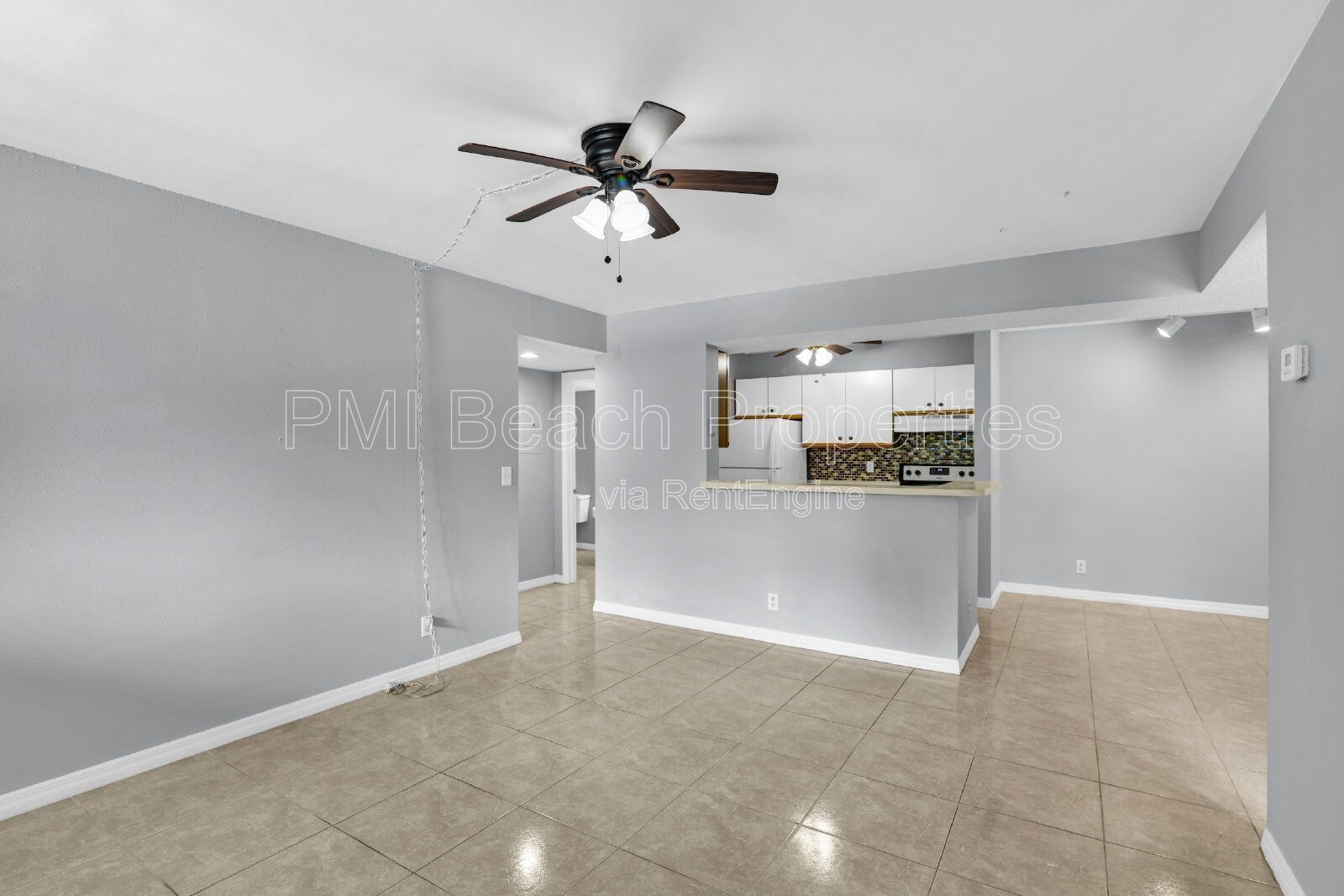 Spacious 2 Bedroom with Split Floorplan property image