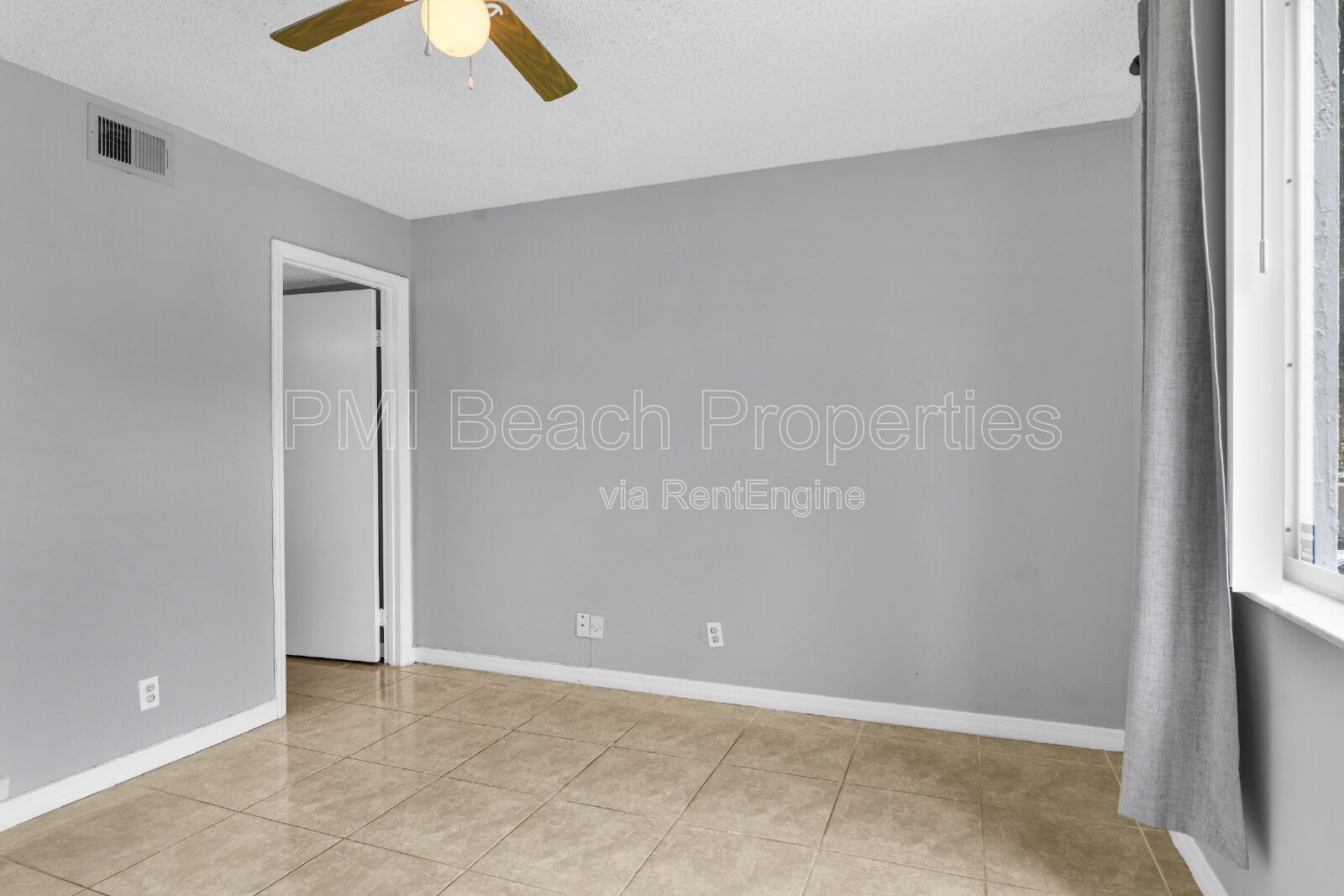 Spacious 2 Bedroom with Split Floorplan property image