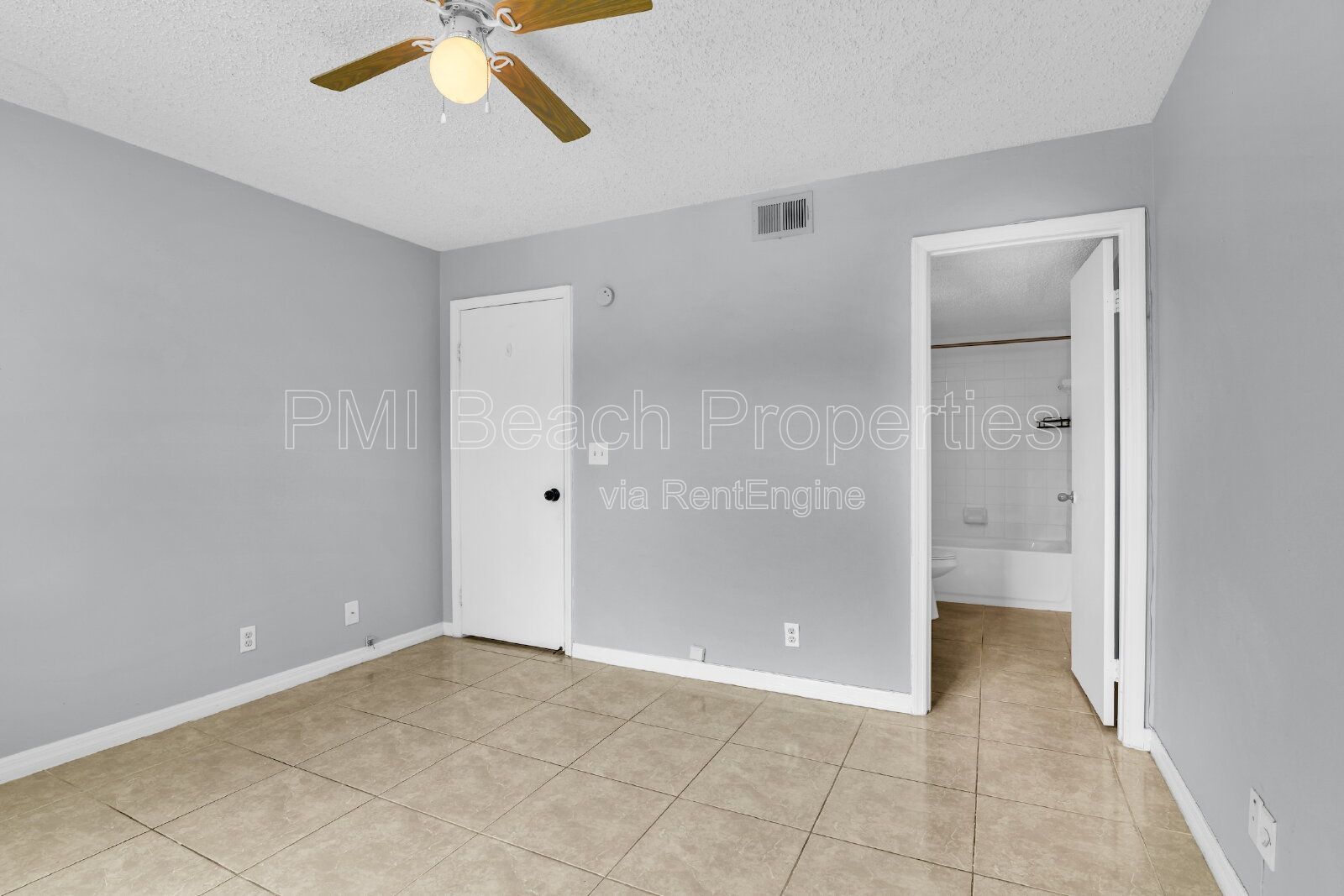 Spacious 2 Bedroom with Split Floorplan property image