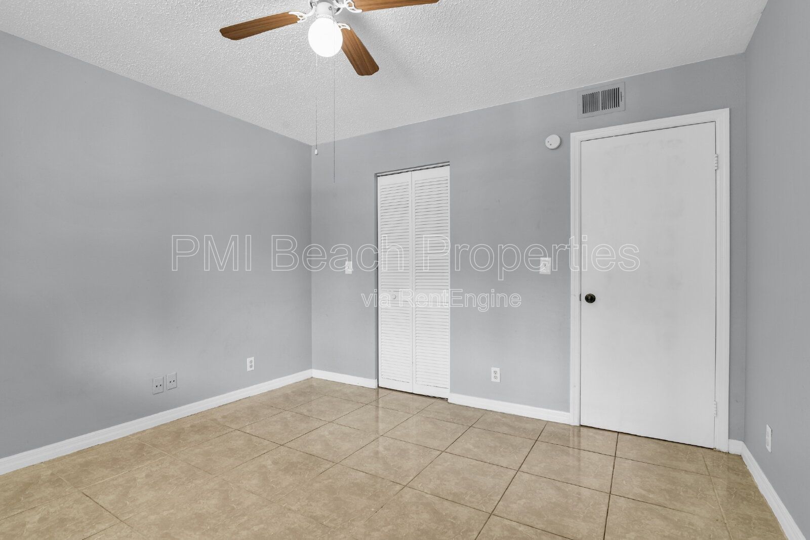Spacious 2 Bedroom with Split Floorplan property image