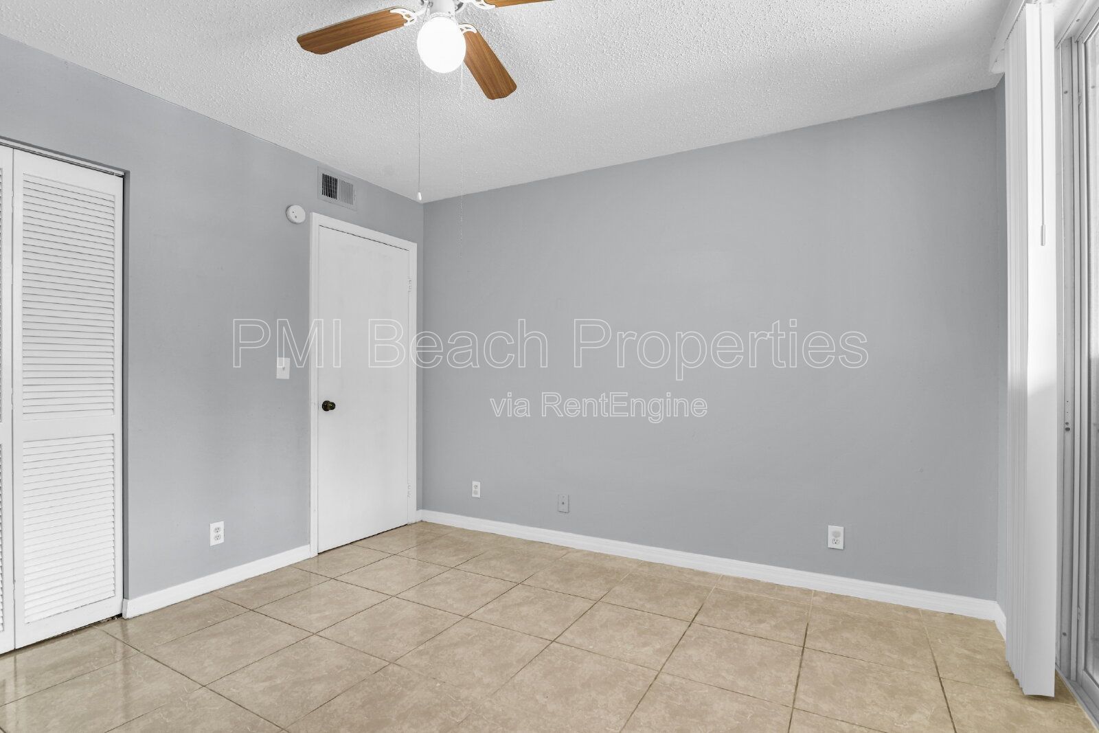 Spacious 2 Bedroom with Split Floorplan property image