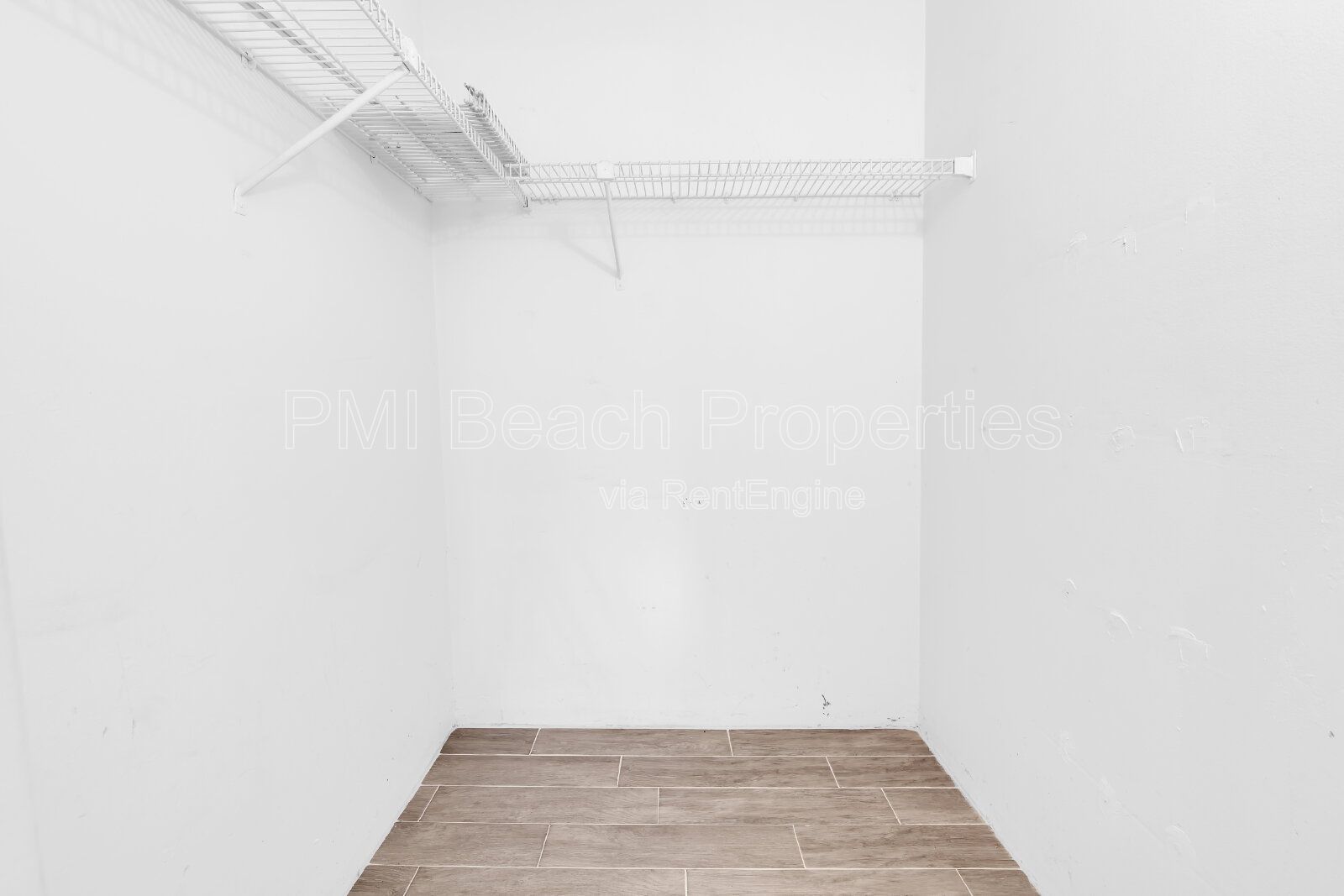 Spacious and refreshed 2 Bed/2 Bath condo property image