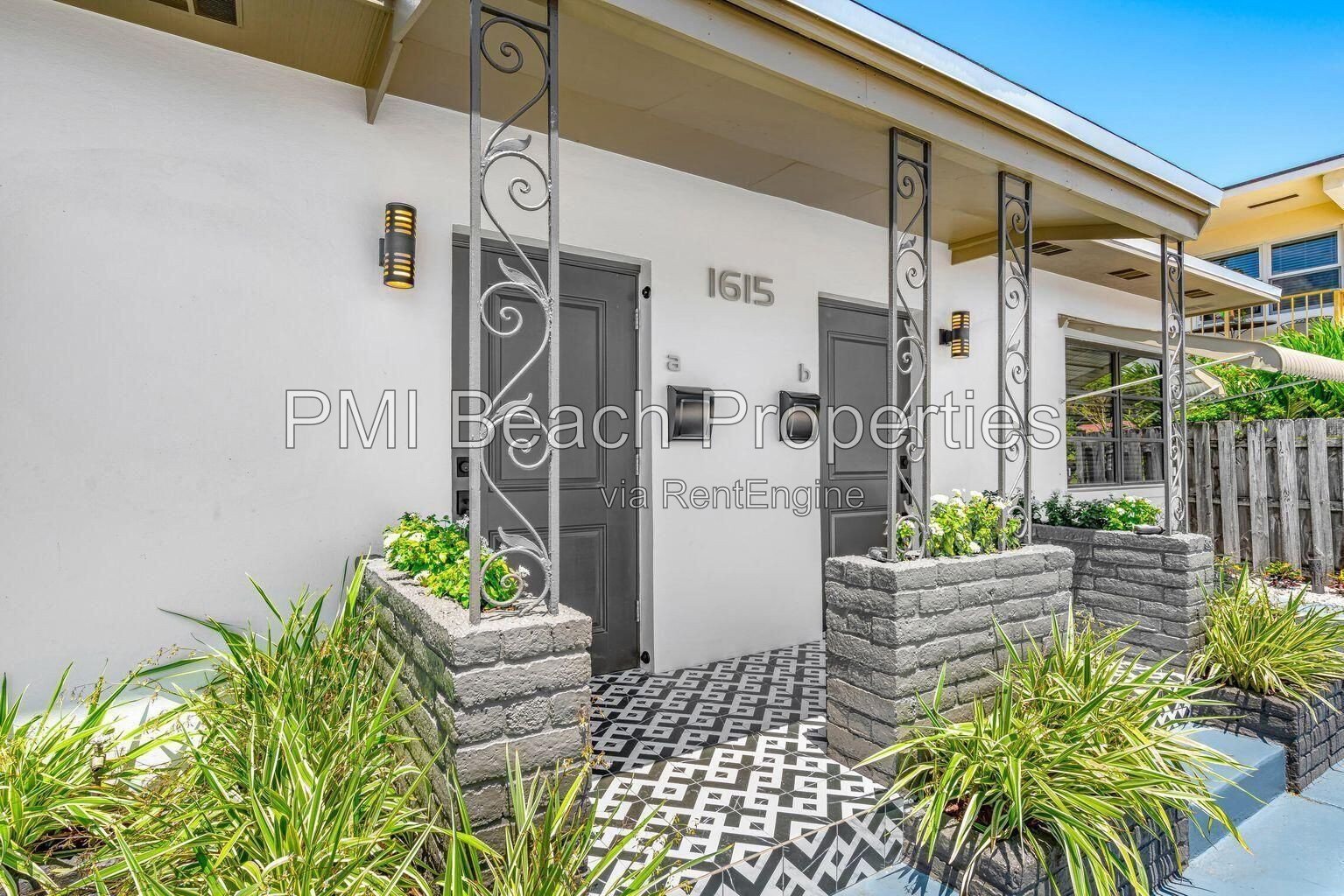Welcome to Lake Worth Beach Living at its BEST! This stunning 1/1 has been completely renovated and is a show stopper. property image