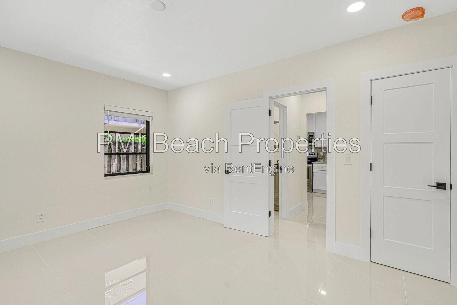 Welcome to Lake Worth Beach Living at its BEST! This stunning 1/1 has been completely renovated and is a show stopper. property image